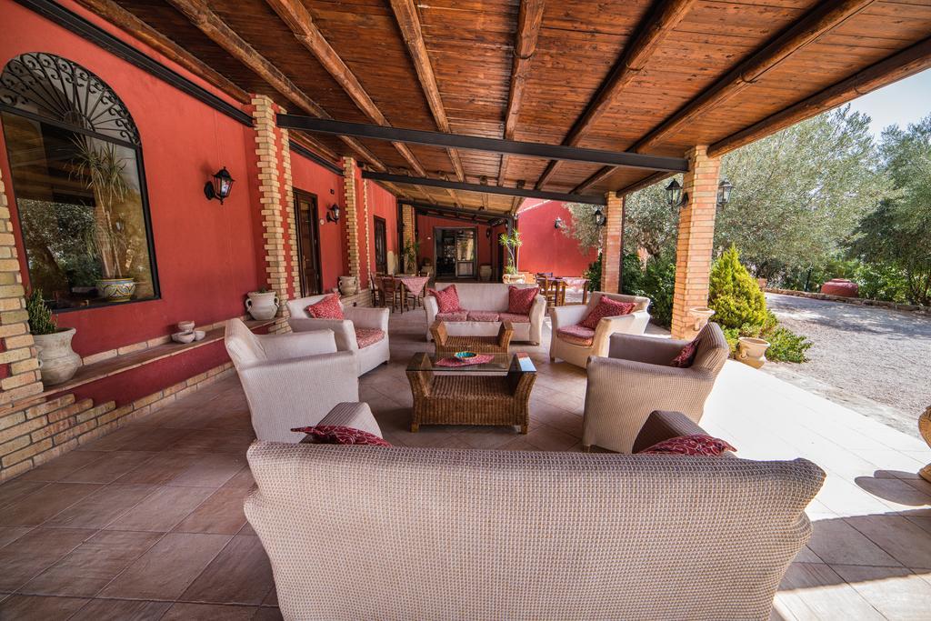 Principe Di Aragona Vila Exterior foto